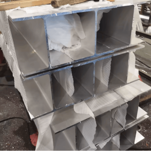 Konstrukcyjne belki aluminiowe